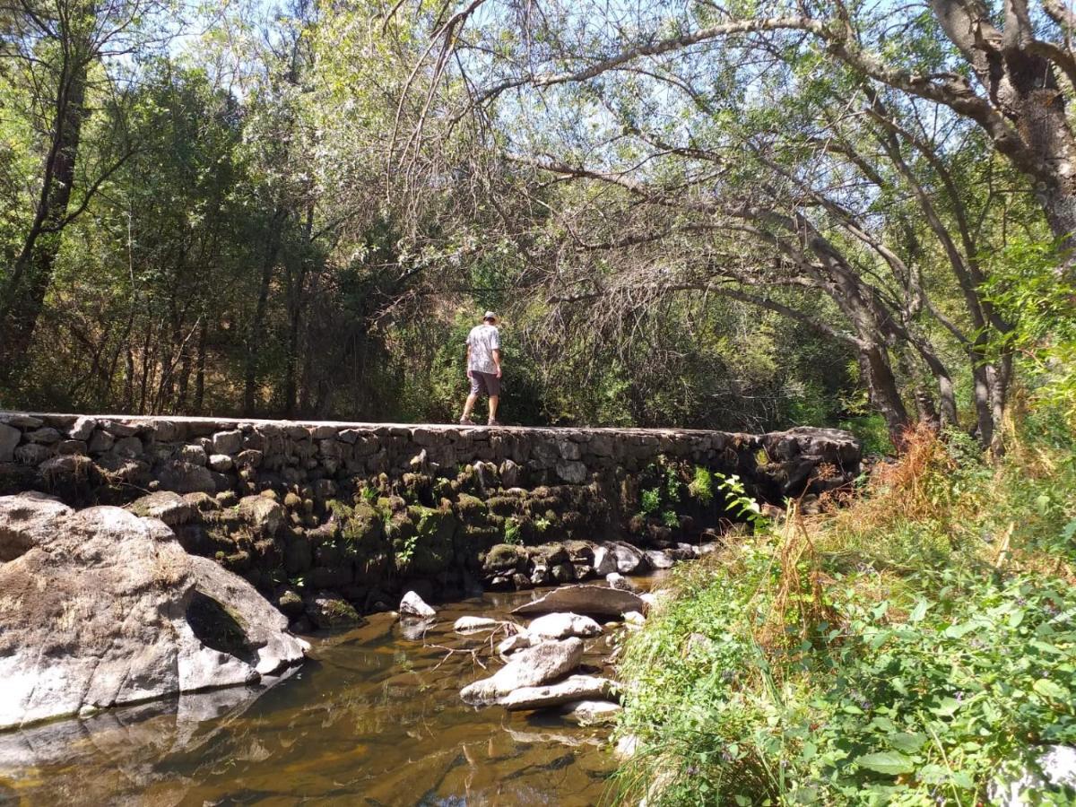 Casa Rural Los Olivos De Robledo De Chavela La Estacion Eksteriør bilde