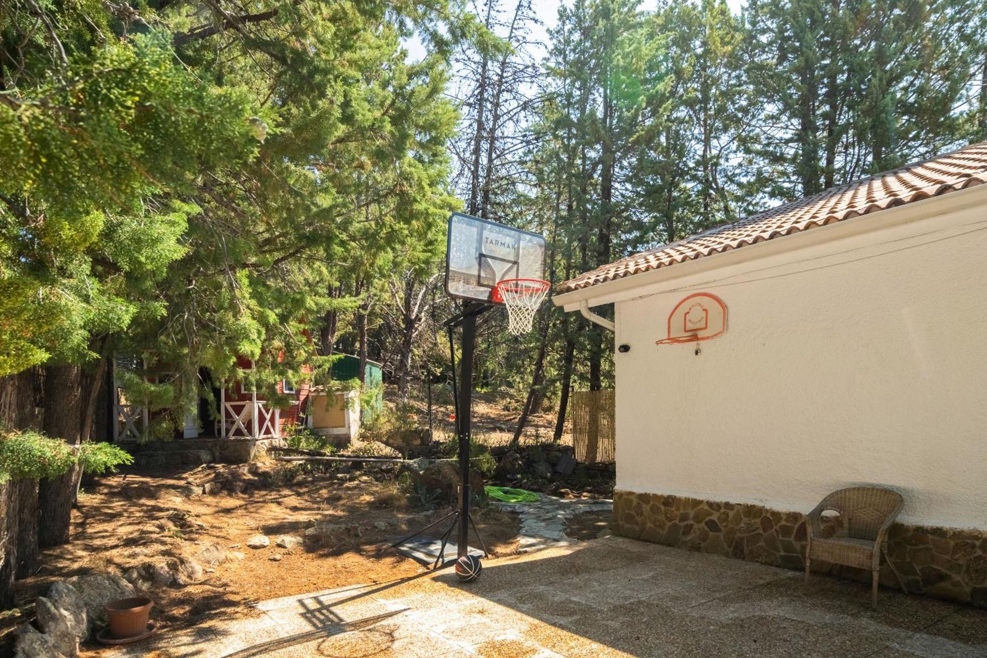 Casa Rural Los Olivos De Robledo De Chavela La Estacion Eksteriør bilde
